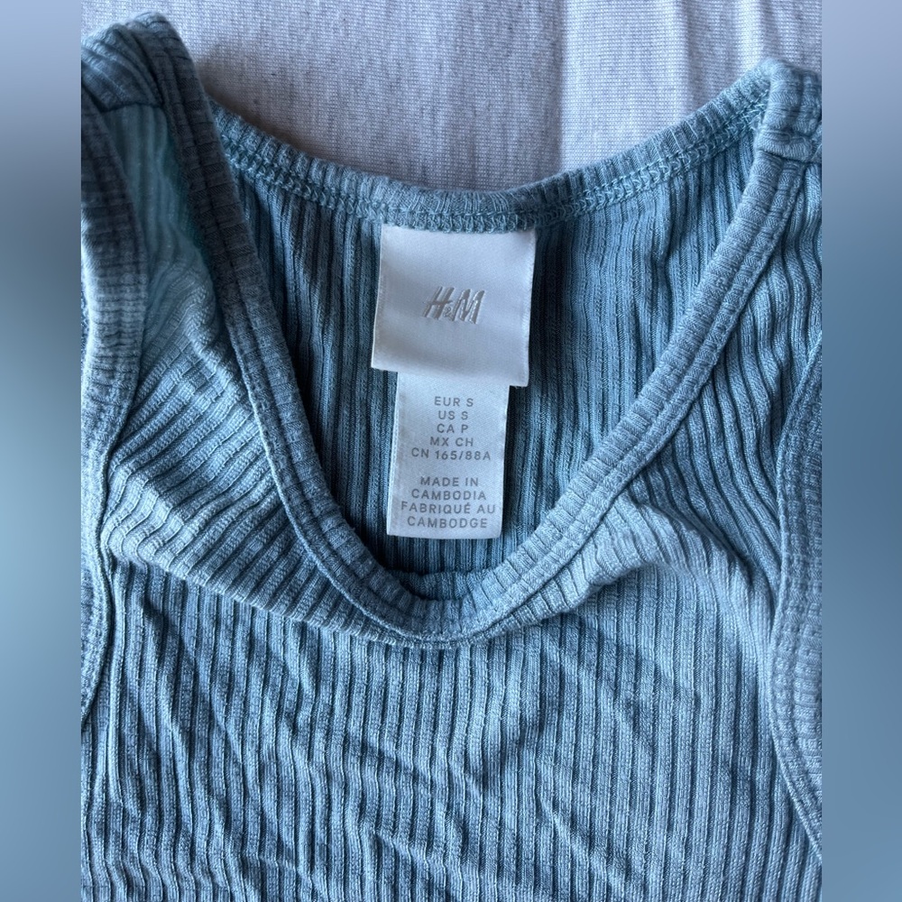 H&M Ribbed Tank Top - Picture 3 of 7